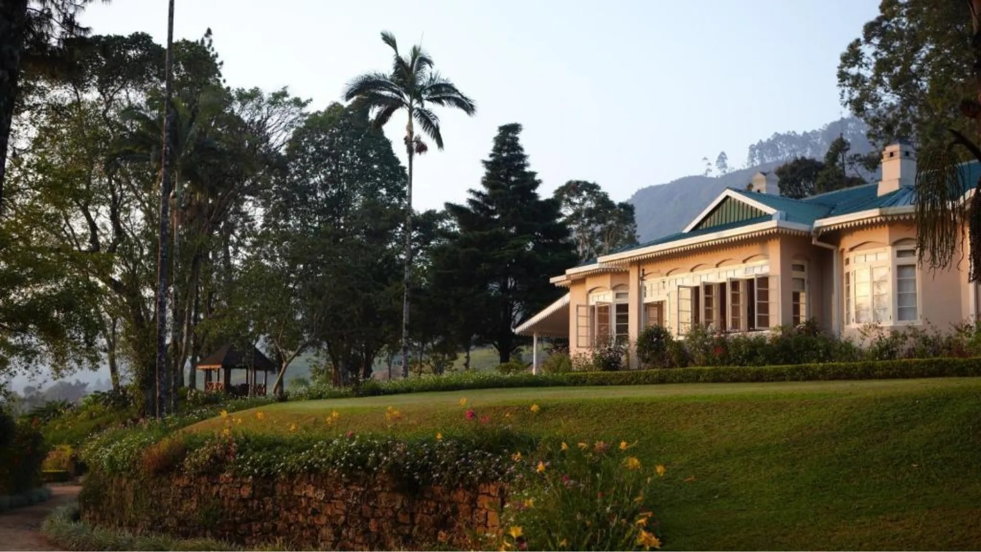 Ceylon Tea Trails - Relais and Chateaux, a luxury hotel in Sri Lanka