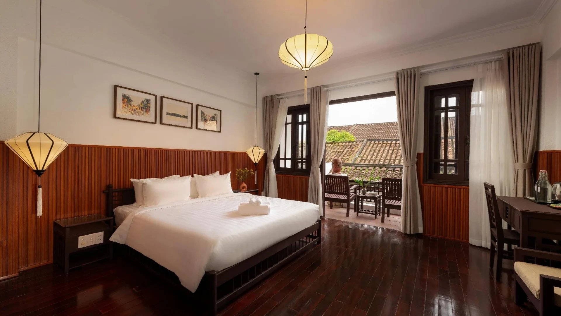 The traditionally Vietnamese rooms at Hoianese Heirtage Hotel in Hoi An