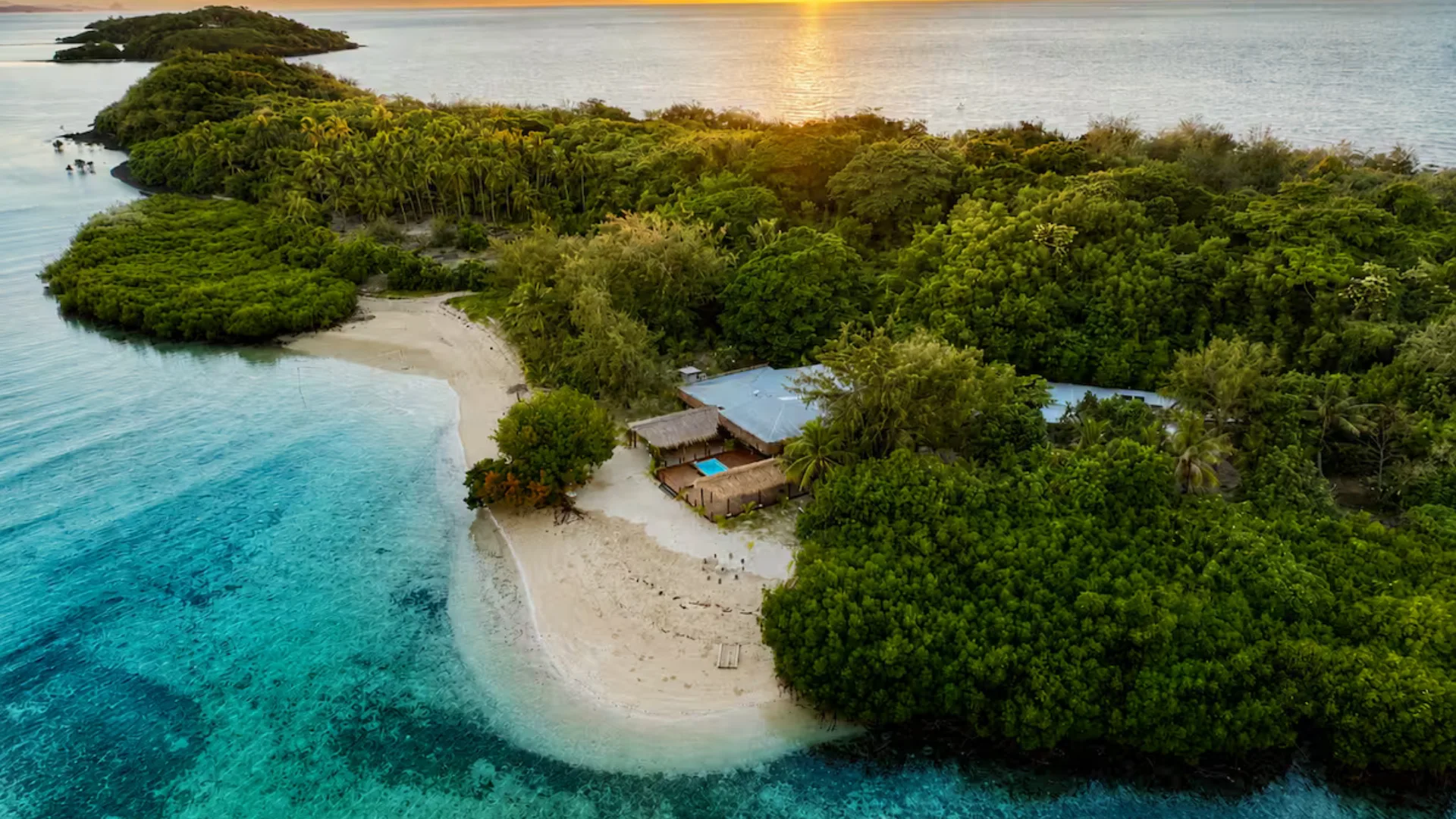 4 bedroom beachfront Airbnb Lagoon Eco-Villa on an exclusive 14 acre Private Island in the Yasawas, Fiji
