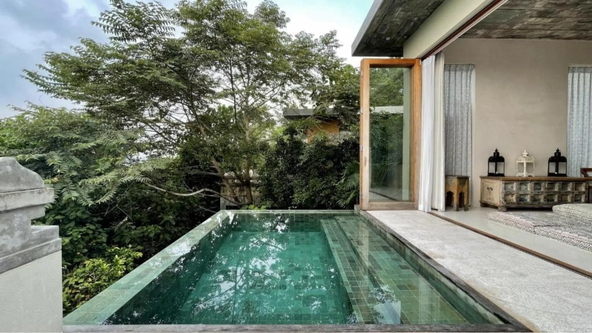 Malabar Hills, a luxury hotel in Sri Lanka