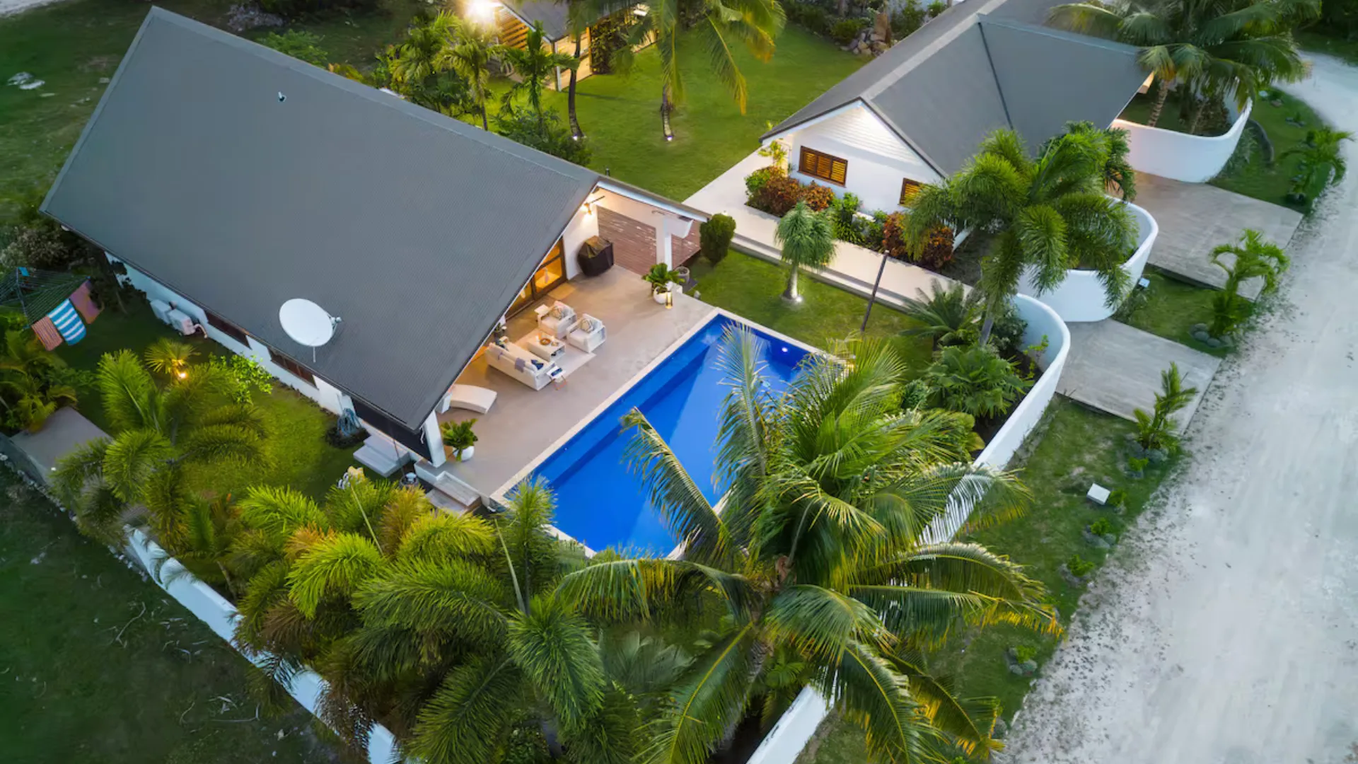 Large two bedroom Private Villa-Vuda with Pool Airbnb in Fiji