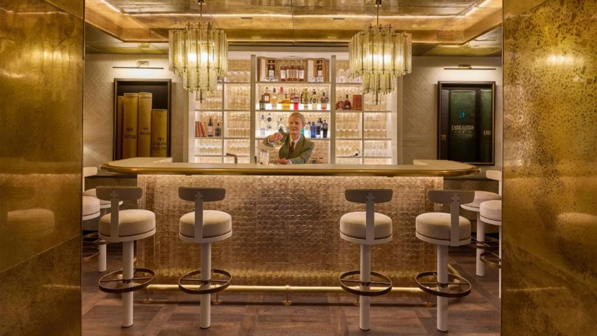 ROKI Collection, a luxury hotel in Queenstown