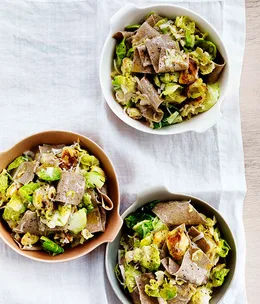 Buckwheat pasta with Brussels sprouts, Fontina and leek