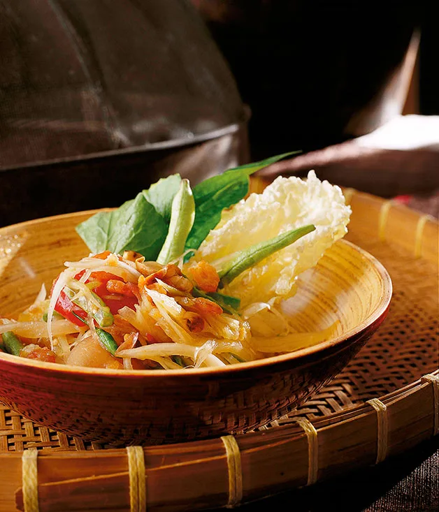 David Thompson: Green papaya salad (Som dtam malakor)