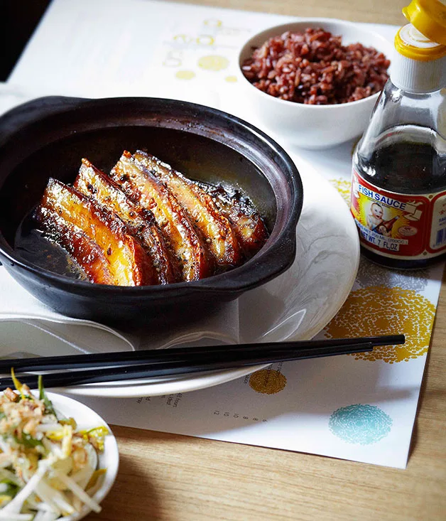 Dandelion: Pork belly simmered in claypot with black pepper caramel