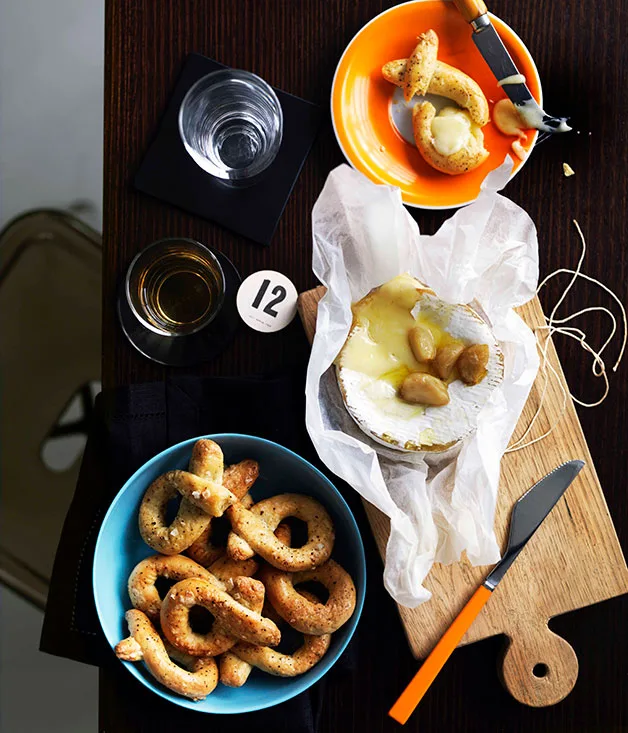 The Wine Library: Tomino in cartoccio with taralli