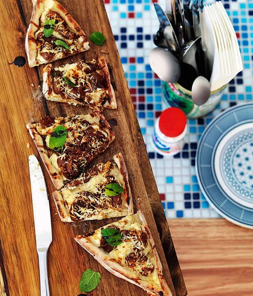 Haloumi, ricotta and peppered fig pide