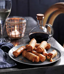 Indonesian spring rolls (Lumpia)