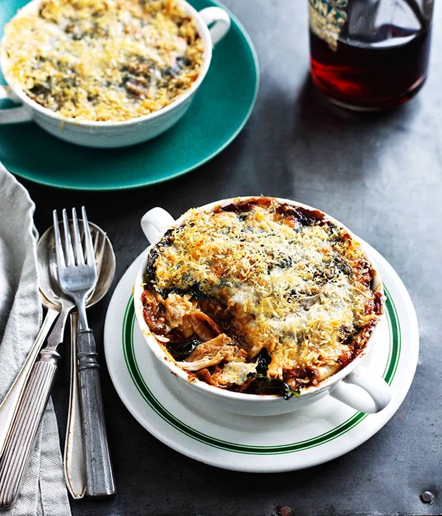 Lasagne con coniglio e funghi porcini (rabbit and porcini mushroom lasagne)