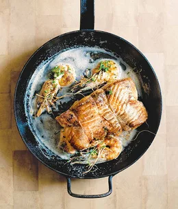 Stéphane Reynaud: Rôti de saumon aux crevettes (Roast salmon with prawns)