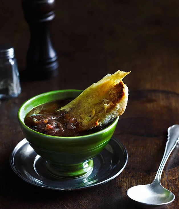 Onion soup with bone marrow and parmesan croûtons