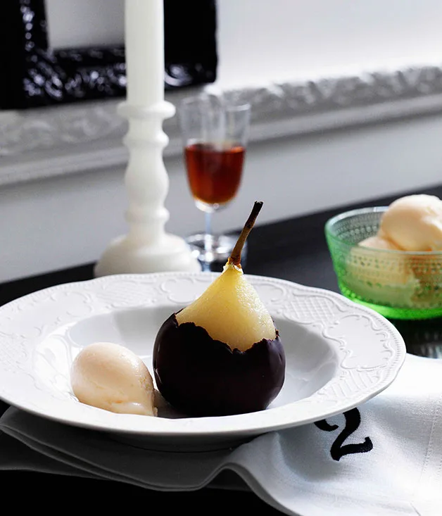 Poached pears with Gorgonzola dolcelatte gelato