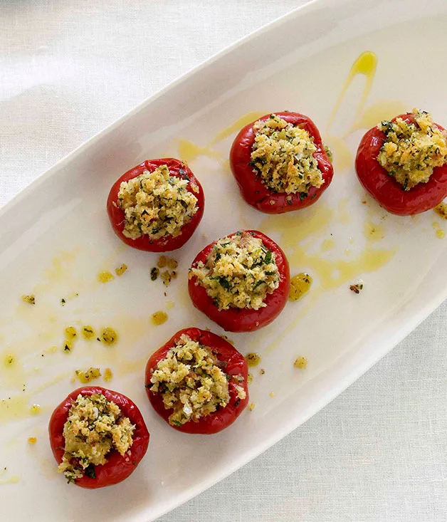 Eugenio Maiale: Peperoni ripieni di tonno (peppers stuffed with tuna)