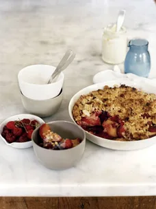 Peach, raspberry and almond crumble