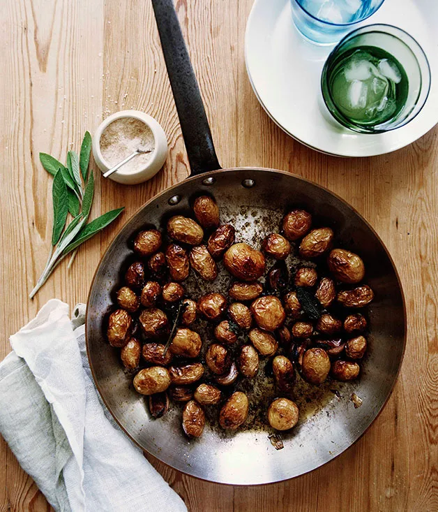 Pan-fried baby potatoes