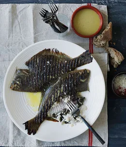Vine-smoked flounder with refrito