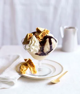 Hot fudge sundae with honeycomb