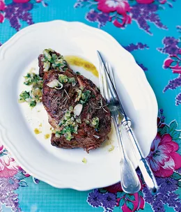Guadeloupe-style pan-fried entrecôte steaks