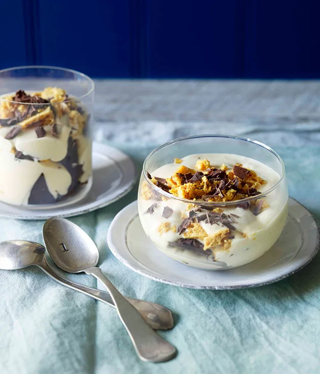 Hazelnut mousse with honeycomb and chocolate