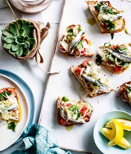 White anchovy dakos