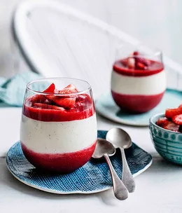 Blancmange with strawberries