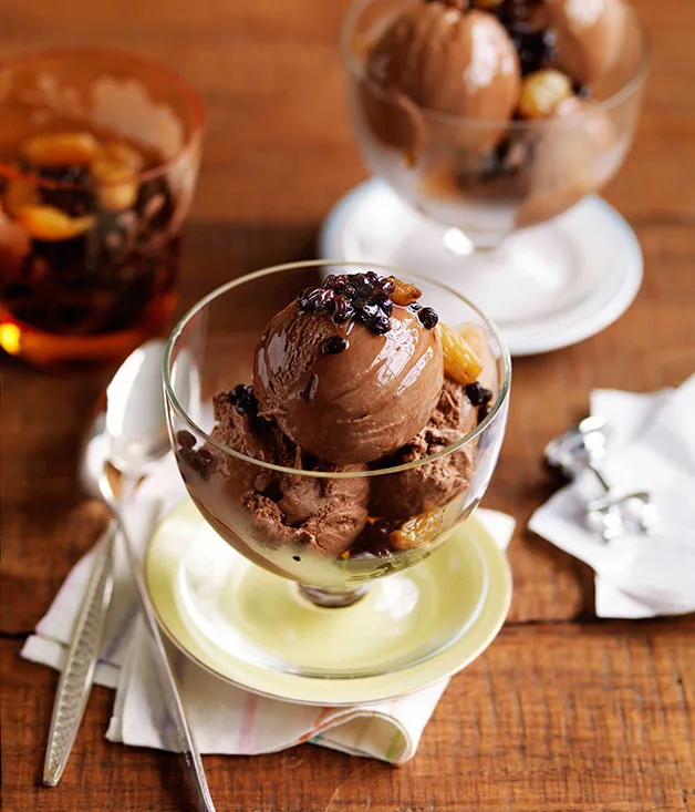 Chocolate ice-cream with drunken raisins