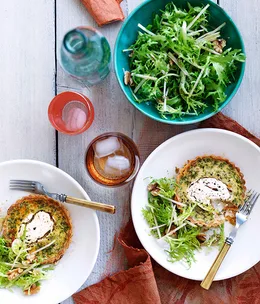 Goat’s curd tartlets with apple and frisée salad