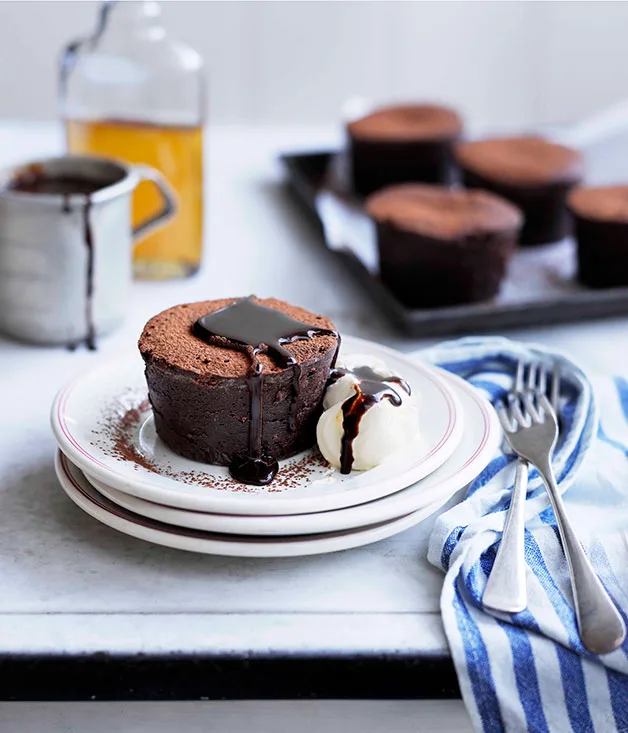 Mississippi mud cakes