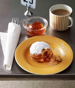 Quince and vanilla sufganiyot