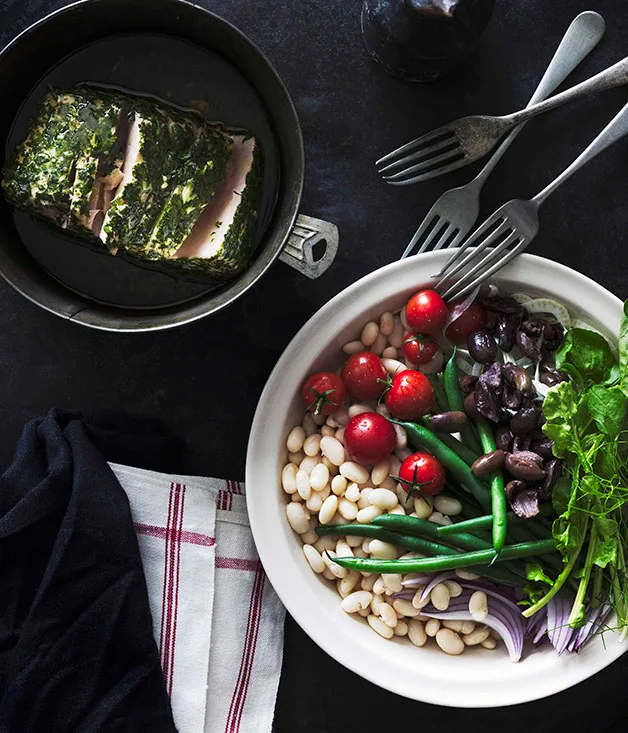 Bean, fennel, rocket and tuna