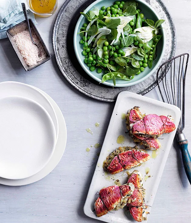 Baked red mullet sandwiches with pea and fennel salad