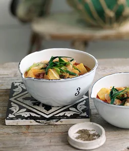 Bacalao and potato soup (Porrusalda Vasca)