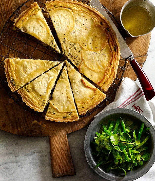 Leek, crème fraîche and aged chèvre tart