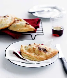 Quattro formaggio calzone (four-cheese calzone)