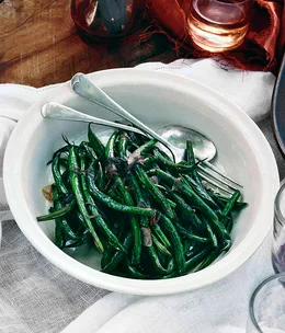 Sautéed beans with savory