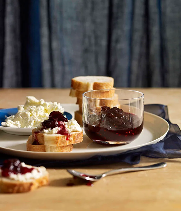 Cherry-vanilla jam