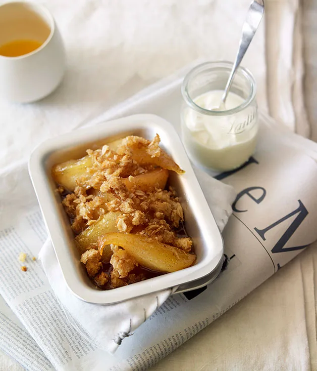 Honey-baked pear breakfast crumble