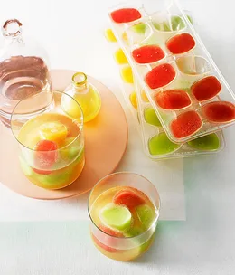 Melon and vodka ice