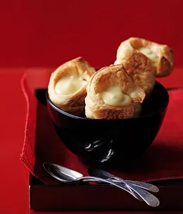 Custard horns (Canutillos)