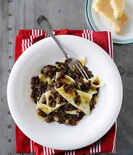 Stracci with lentils and lardo