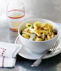 Strozzapreti with walnut and gorgonzola sauce