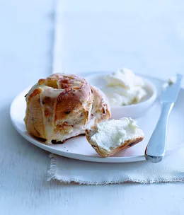 Stracchino and salami rolls