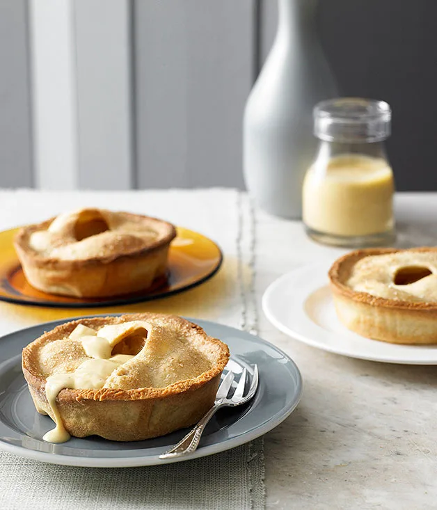 Pear and custard pies