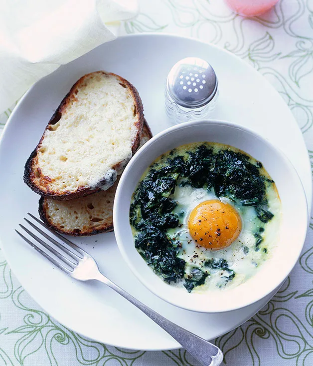 Baked eggs with creamed spinach and Gruyère toasts