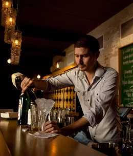 A Taste of Middle Perth, Café Nice, Little Mexico, Olli-Bella