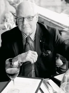 Outstanding contribution to the industry 2010: Leo Schofield, restaurant critic