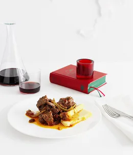 Oxtail stew (Coda alla vaccinara)