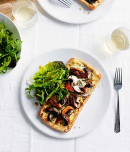 Mushroom and cheddar tart
