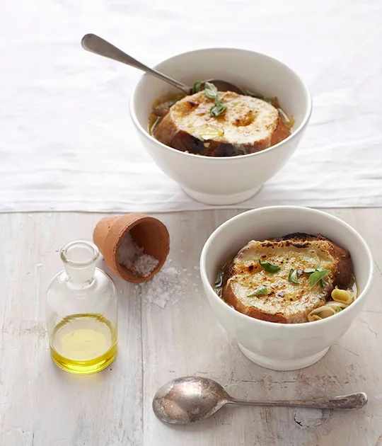 Fontina, Pecorino &amp; Leek Soup (Zuppa di Formaggi e Porri)