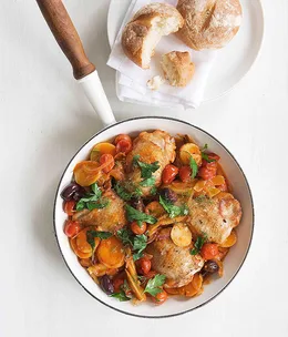 Tomato-braised chicken thighs with fennel and olives